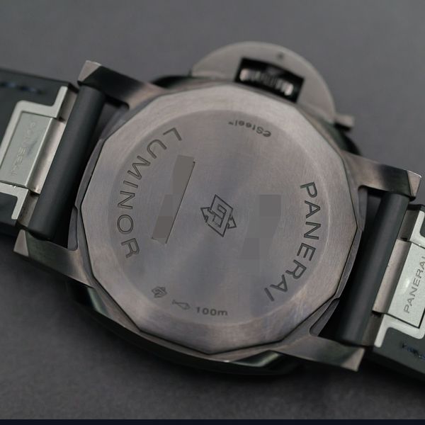 Panerai Luminor Luna Rossa PAM01408